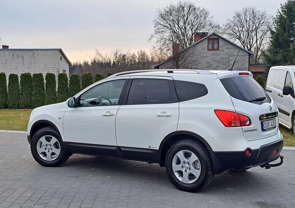 Nissan Qashqai+2 cena 28900 przebieg: 234682, rok produkcji 2009 z Suraż małe 172